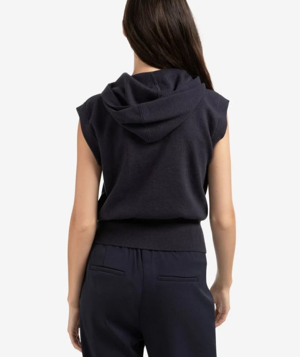 sleeveless-hoodie-with-zipper-and-hood_0a08215b-3883-41bb-9407-bc369504ae22