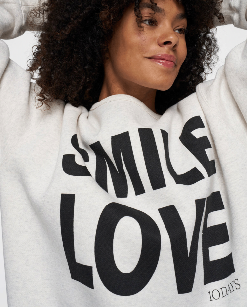 sweater smile love 10DAYS