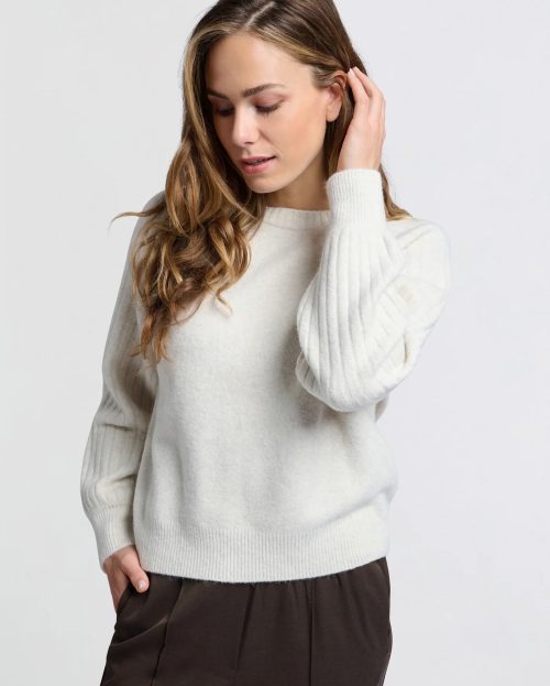 soft-ribbed-sweater-with-round-neck-and-long-sleeves-off-white-melange_500e55db-76ec-4901-8093-2a554522c9f0.jpg-2