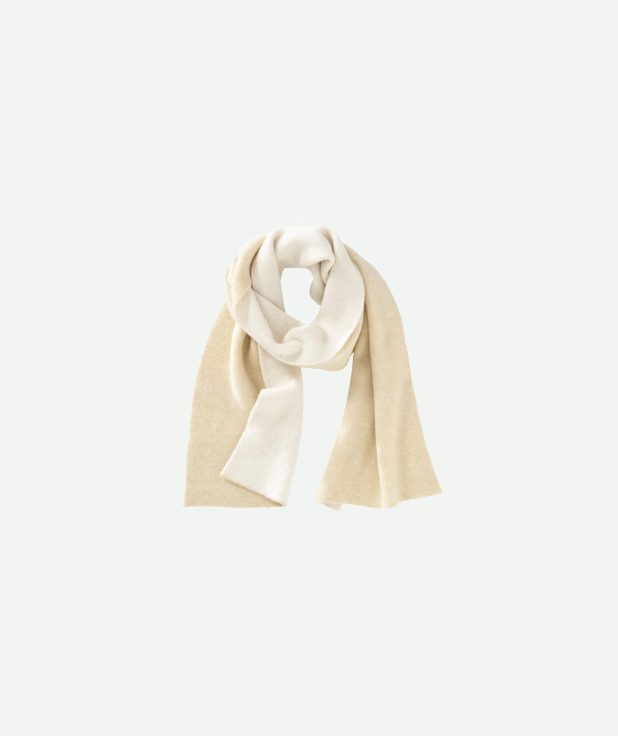 soft-scarf-with-two-tone-design-1