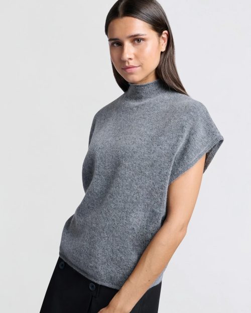 soft-sleeveless-sweater-with-high-neck-and-loose-fit-formal-gray-melange 3