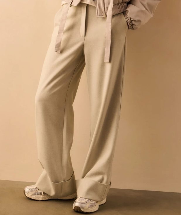 soft-structured-trousers-with-big-turn-ups_e63cb816-2789-4fba-8e91-34452c9d0d5d