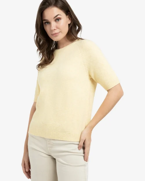 soft-sweater-with-short-sleeves-and-round-neckline_224ca245-3513-4c19-87b4-53dd13b0882d.jpg