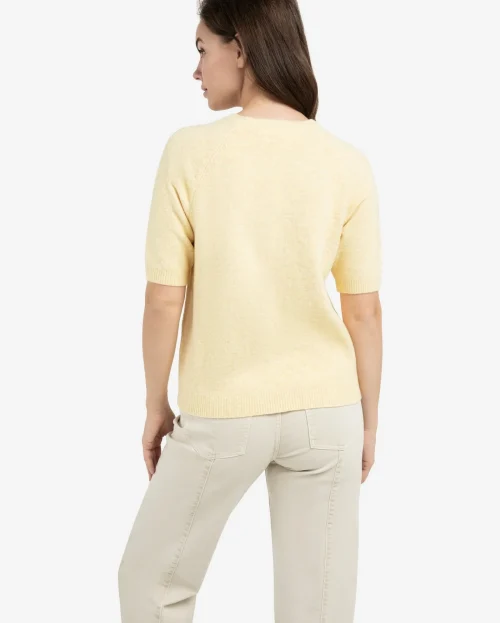 soft-sweater-with-short-sleeves-and-round-neckline_51bbdec9-b3d5-47c5-9d19-8108fbdeba33.jpg
