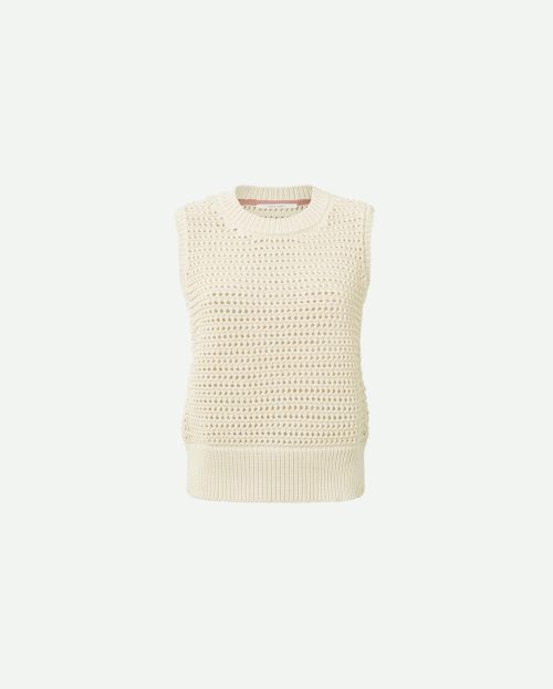 tape-yarn-spencer-with-round-neck-and-ribbed-details-summer-sand_c311003f-81a7-43f8-8513-0ffad132e168_2880x