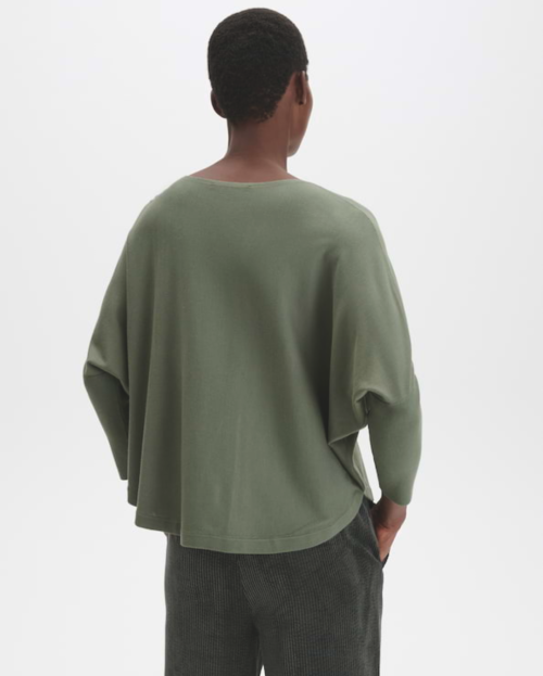 Oversized fijn gebreide trui in cape stijl
