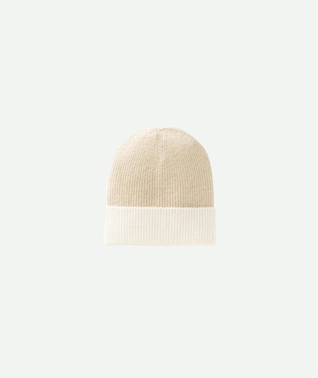 two-tone-knitted-beanie-1