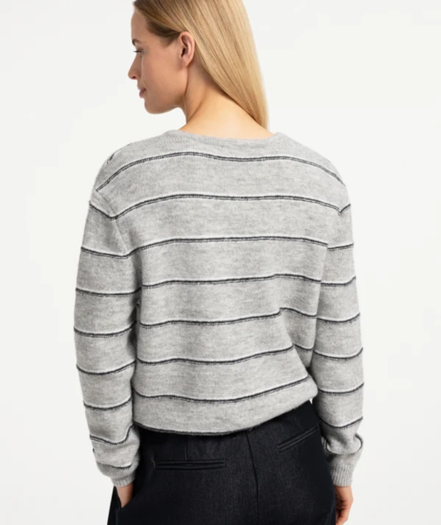 Gestreept gebreid vest met strikdetail
