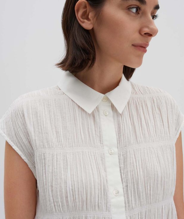wit_blouse-met-korte-mouwen_dames_zkulpture_someday_detail-1