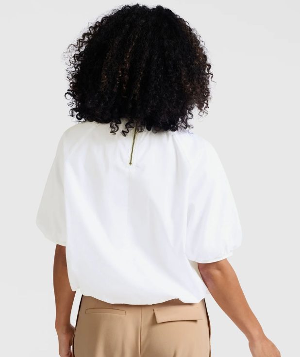 woven-t-shirt-with-puff-sleeves_b5c05058-ce31-45d0-8869-a20e4b8189a5