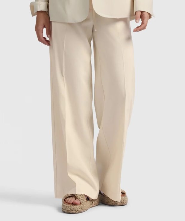 woven-wide-leg-trousers-with-satin-waistband-1_670a6f47-1a8d-4e9e-a954-4c02ac2b58aa