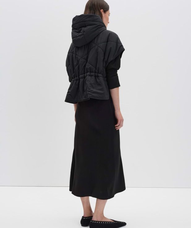 zwart_gewatteerde-bodywarmer_dames_venkara_someday_achterkant