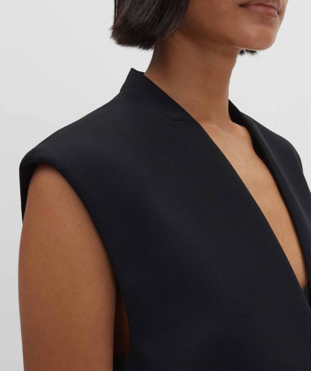 zwart_lange-bodywarmer_dames_nesti_someday_detail-1_1